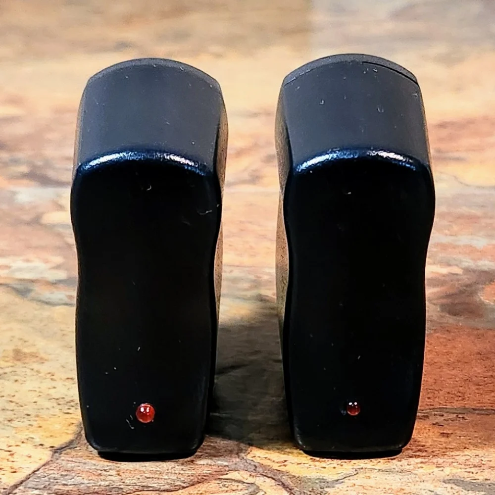 2 - Lot Block Travel Chargers • USB-Adapters • Red Dot Lights-up When Charging •